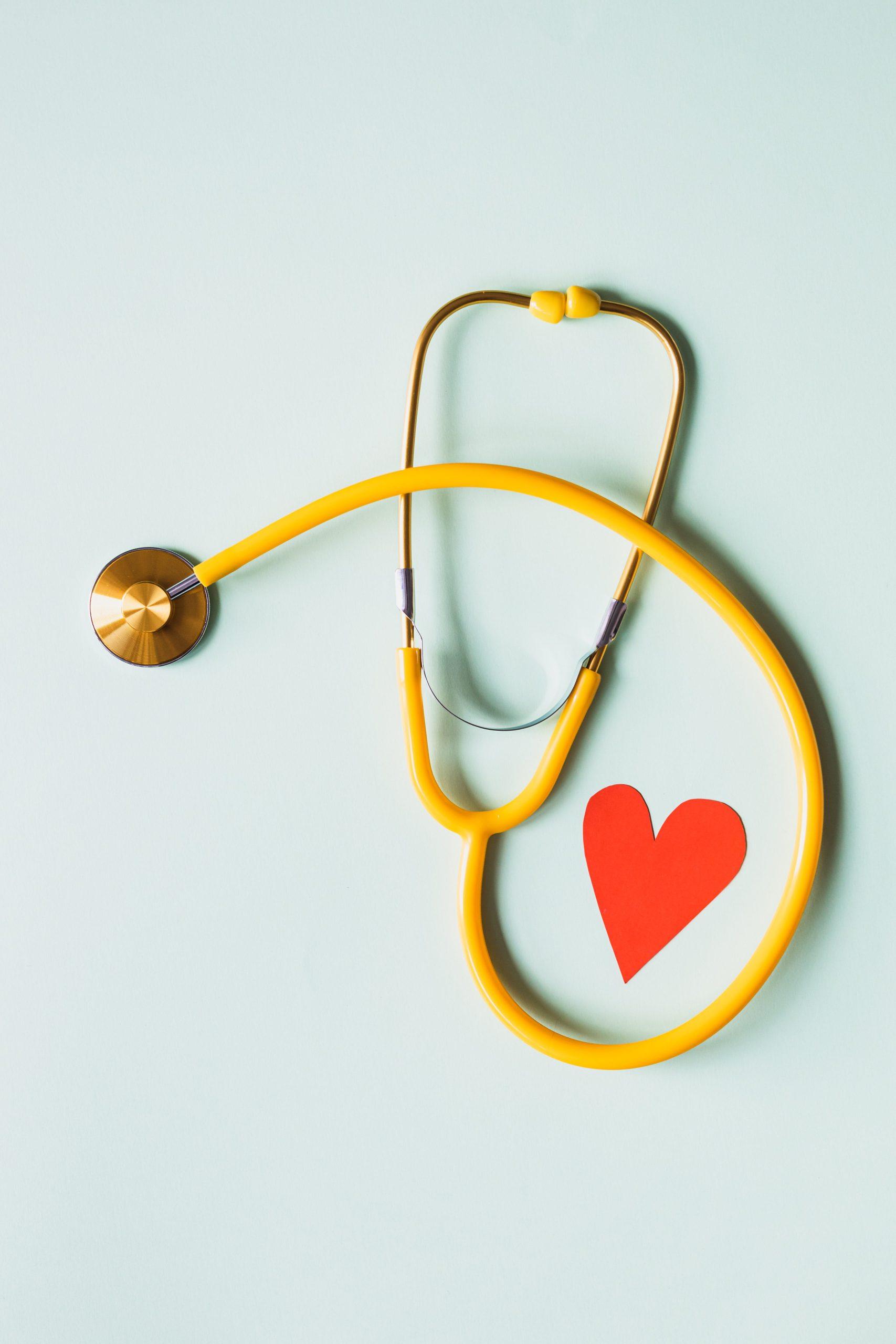 Beating Strong: The Natural Path to a Healthy Heart