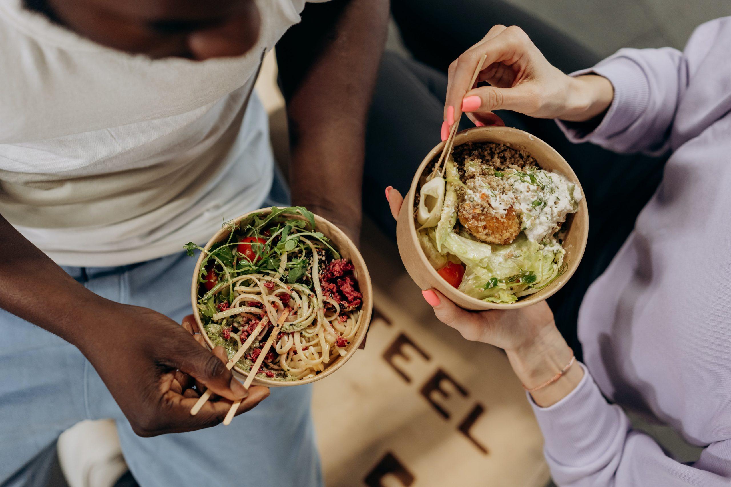 The Art of Mindful Eating: Digest Better, Enjoy More
